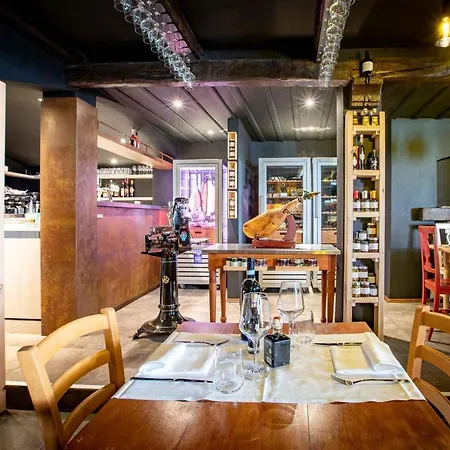 מלון Osteria Pozzo