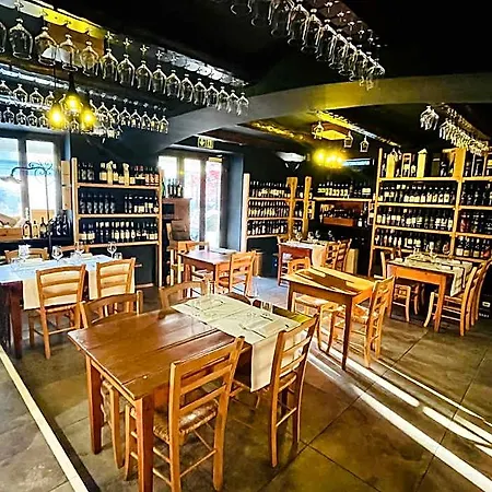 Osteria Pozzo Hotel