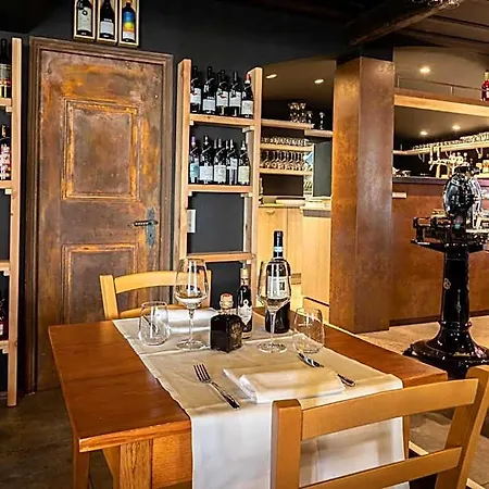 Hotel Osteria Pozzo